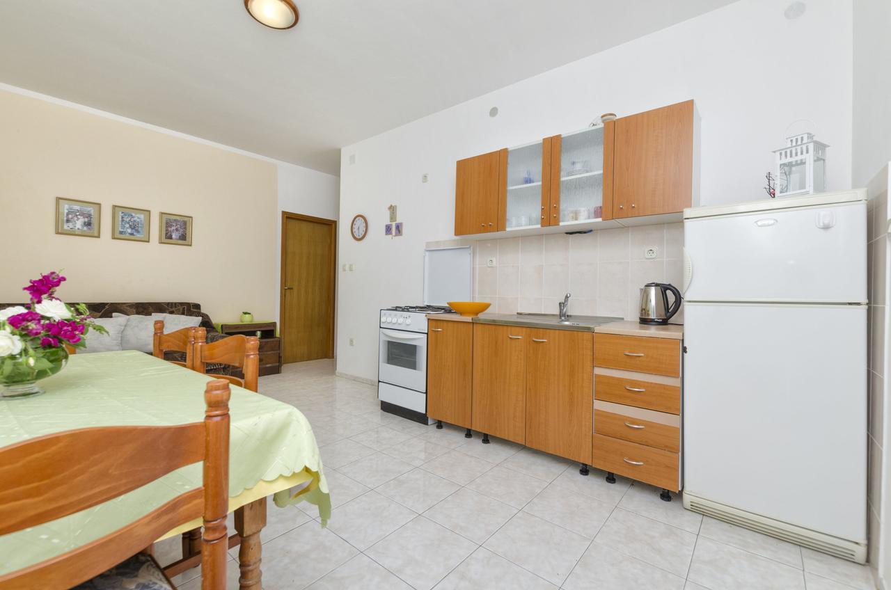 Apartments Helena Ivan Dolac Esterno foto